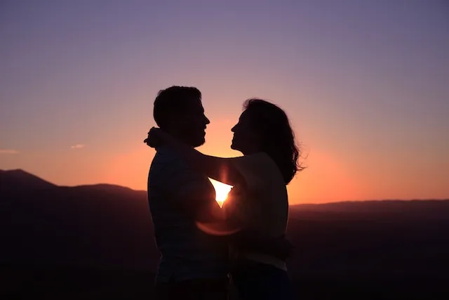 become relationship coach